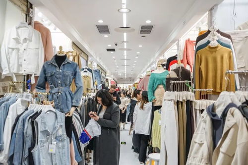 广州三大服装批发市场年末清仓季 韩剧同款低至20元，快来抢购！